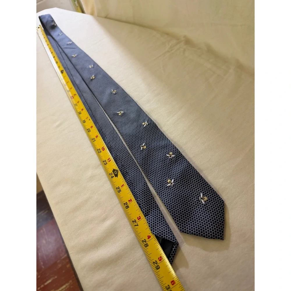 J.CREW Outlet Honeycomb Bee Silk Tie Mens OS Embroidered Geometric